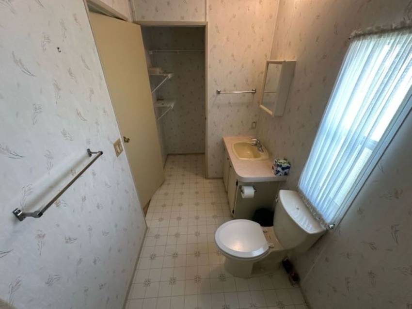 252 Dixie Circle a Haines City, FL Mobile or Manufactured Home for Sale